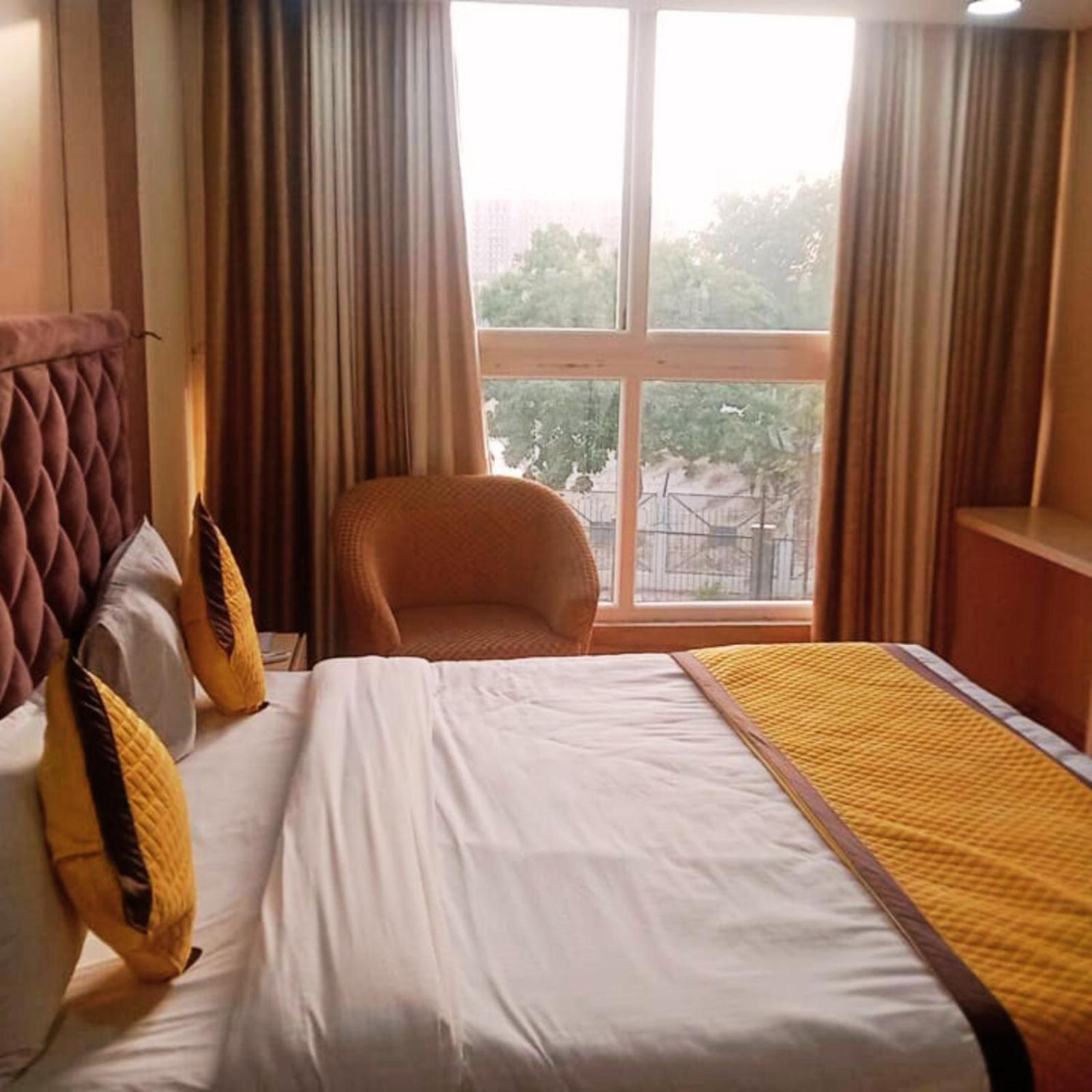 Hotel Lake View Grand لاكناو المظهر الخارجي الصورة