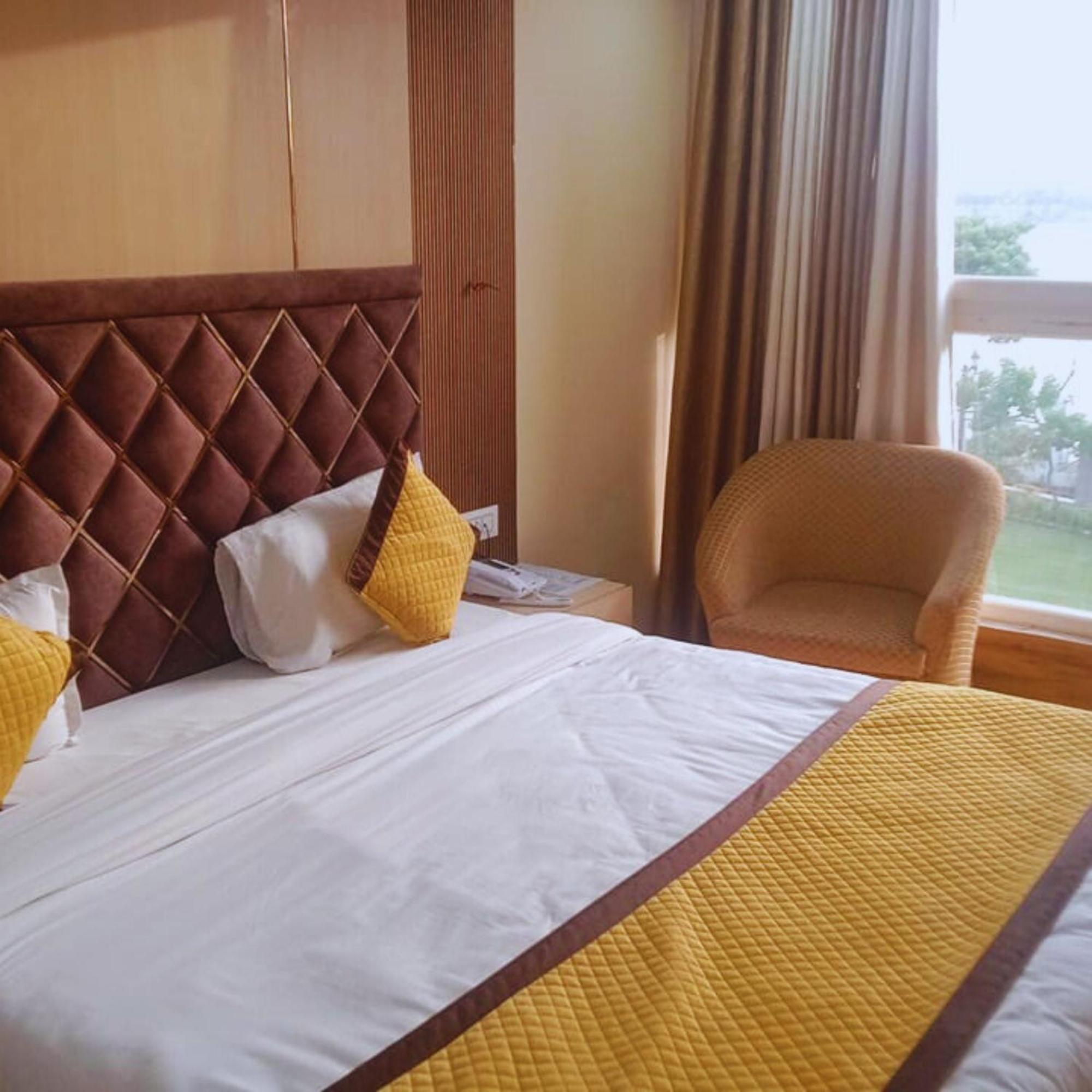 Hotel Lake View Grand لاكناو المظهر الخارجي الصورة