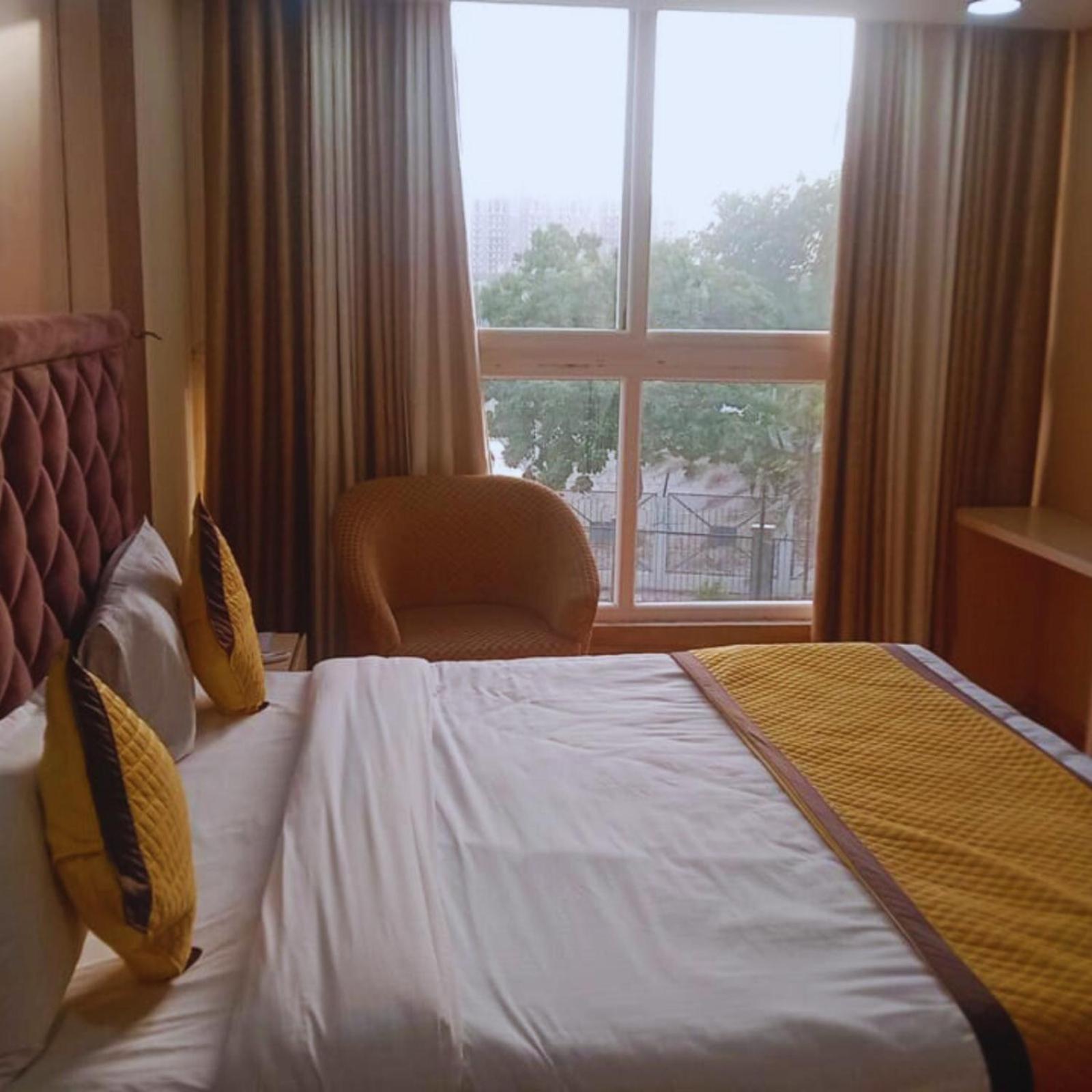 Hotel Lake View Grand لاكناو المظهر الخارجي الصورة
