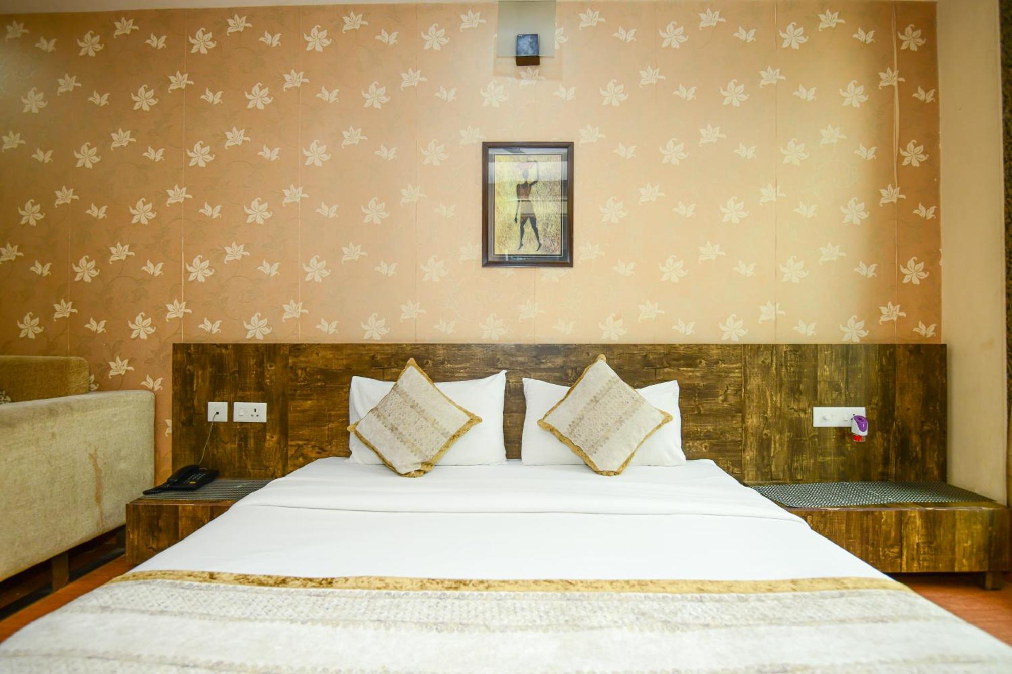 Hotel Lake View Grand لاكناو المظهر الخارجي الصورة